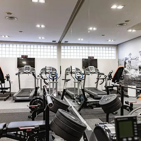 Old Town Vibes Premium Aon