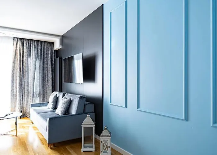 Old Town Vibes Premium Aon *