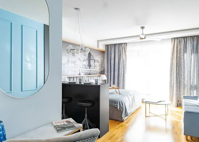 Old Town Vibes Premium Aon * グダニスク